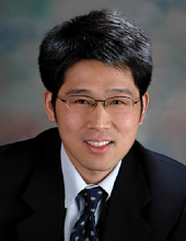 Stephen Zhu portrait